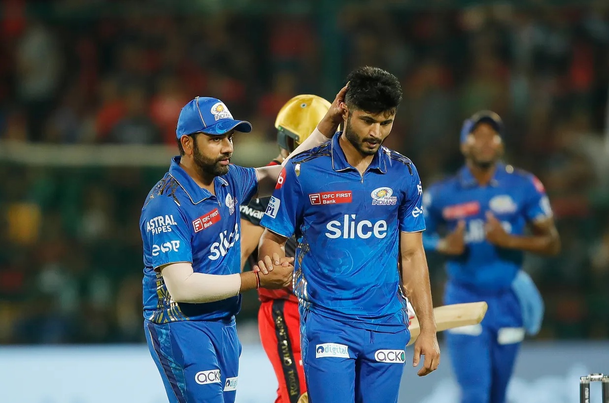 Former SRH Coach Raises Doubts About Mumbai Indians' Chances in IPL 2023